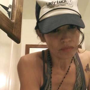 Meet your Posher, Nathalie